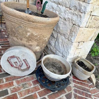 Flower pot lot, ou concrete, stand