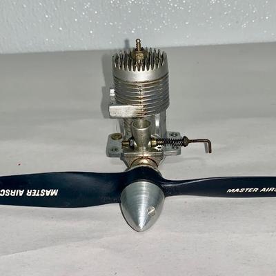 Vintage Fox 25 RC Airplane Engine