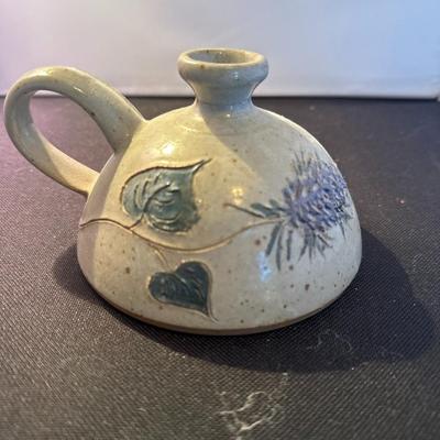 flat pottery