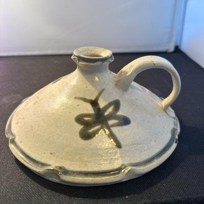 flat pottery