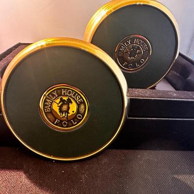 Family House Polo House Coaster