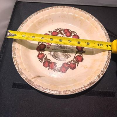 Cherry baking pan made in the USA