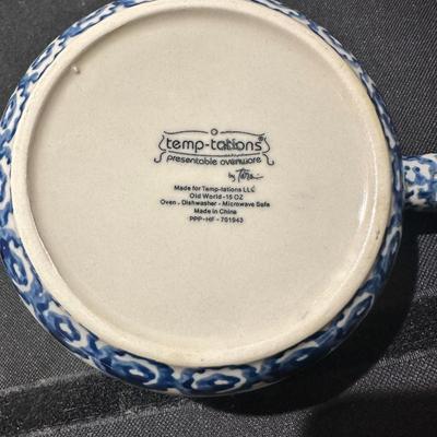 Vintage crock pot w/ handle