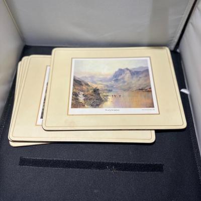 Place mats set of 6