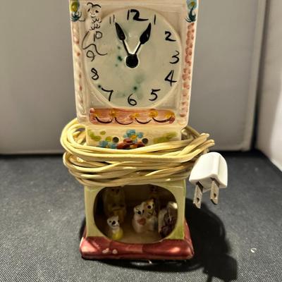 Peggy Foy Night Light, Hickory Dickory Dock