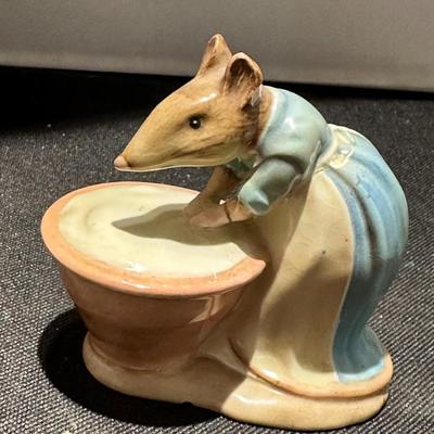 Vintage Beatrix Potter figurine Anna Maria, Beswick china ornament Anna Maria 1963