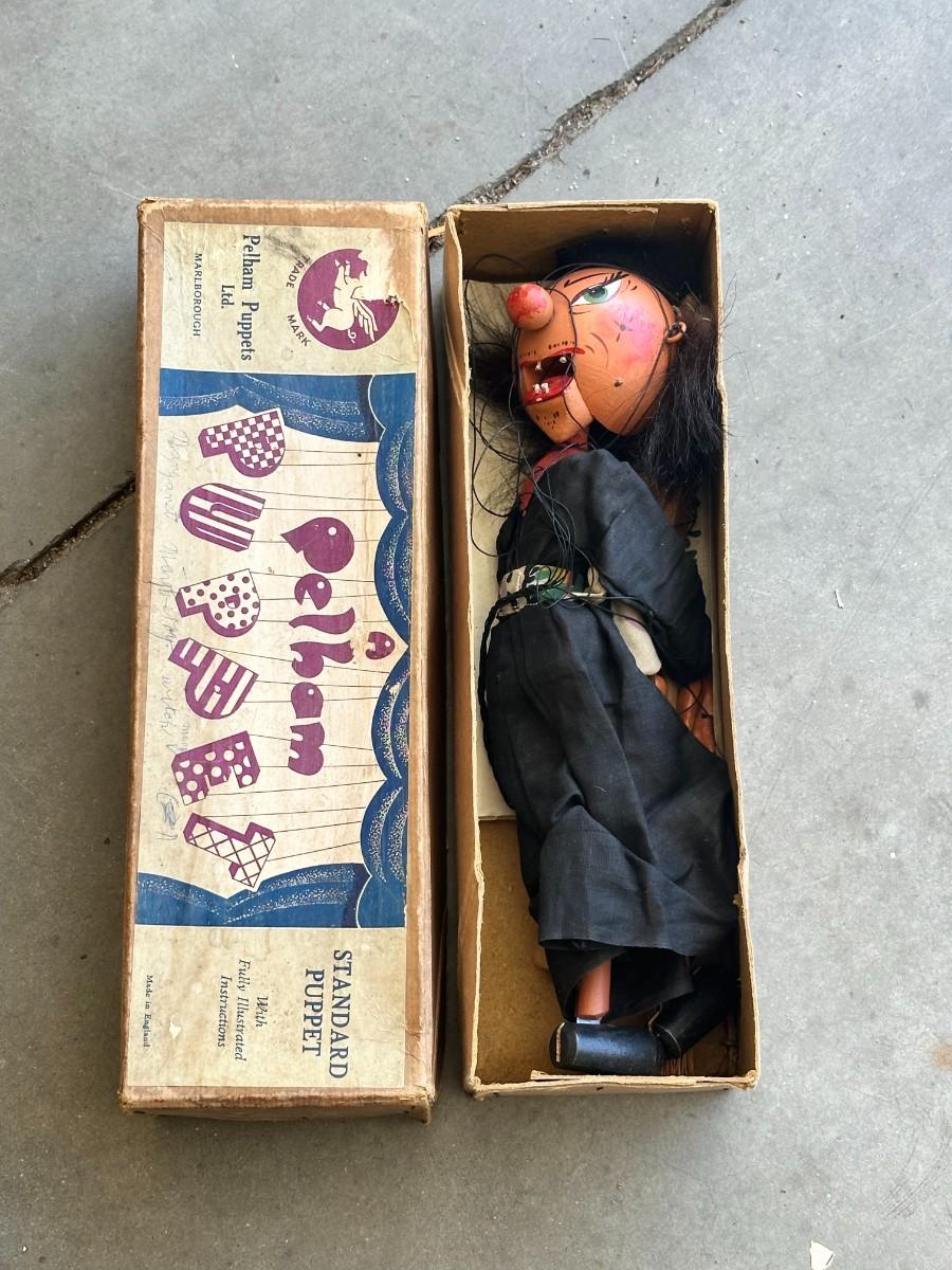 Vintage Pelham Puppets | EstateSales.org