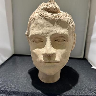 Head sculpture