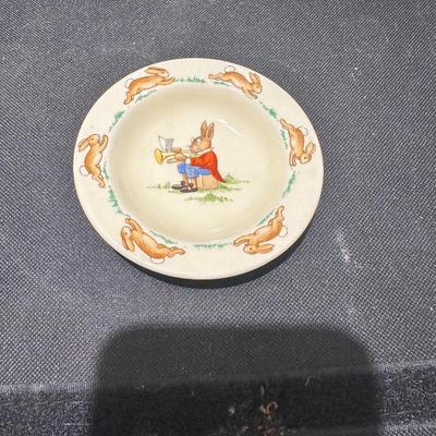 Bunnykins Beaker Cover, Vintage Royal Doulton Children's Tableware Trumpet Player Lid