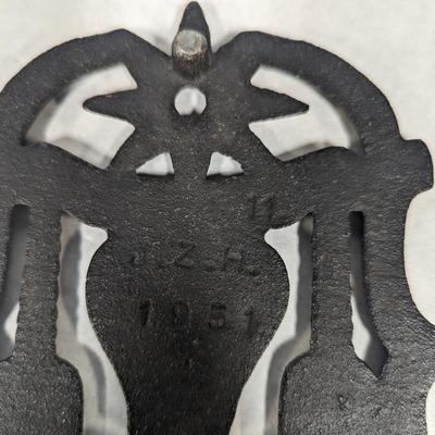 2 Trivets (1) Vintage 1951 John Zimmerman Harner Cast Iron Trivet