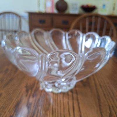 "swirled" serving bowl
