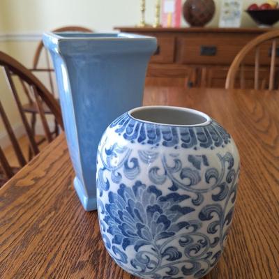 2 blue vases