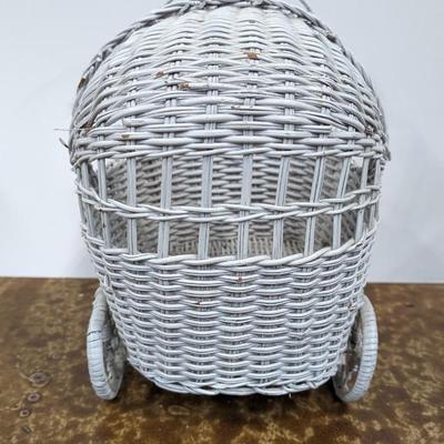 Vintage Wicker Doll Buggy White Baby Basket Stroller Decor
