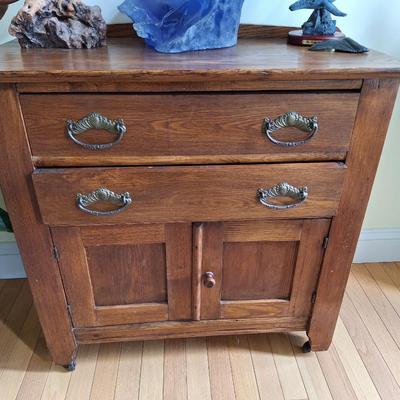 nightstand on casters