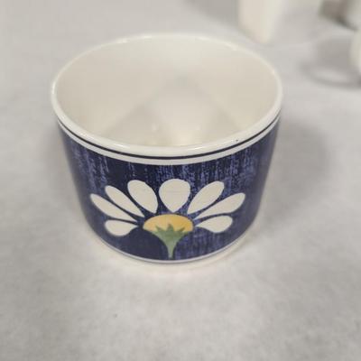 Coffee Cup Collection Oneida Spring Daisy