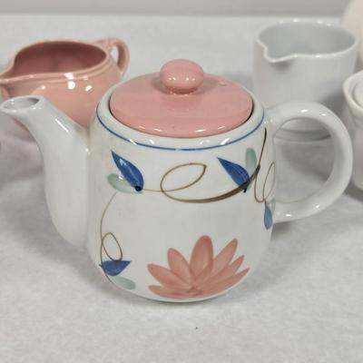 Teapots & Teacups Lu-Ray Rego Sterling Takahashi