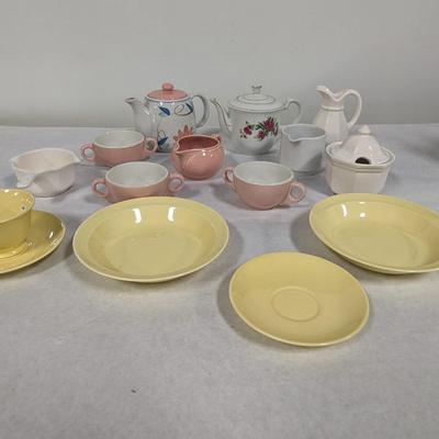 Teapots & Teacups Lu-Ray Rego Sterling Takahashi