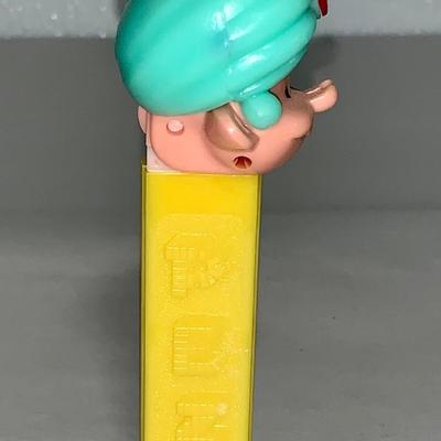Vintage 3.4 No Feet PEZ - Maharajah