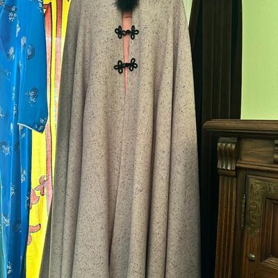 English Cloak size small