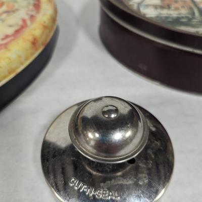 Vintage Kitchen Items The Pampered Chef Cut-N-Seal