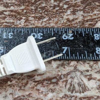 Lot of 2 Heating Pads and a Blood Pressure Machine Missing Battery Lid
