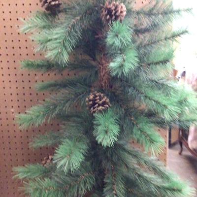 Christmas - Evergreen Tree