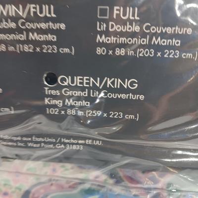 New Queen / King sized Printworks Vellux Blanket