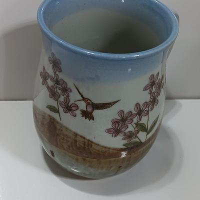 Collection of vases Small & delicate with hummingbird mug