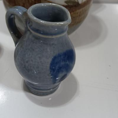 Collection of vases Small & delicate with hummingbird mug