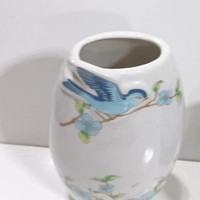 Collection of vases Small & delicate with hummingbird mug