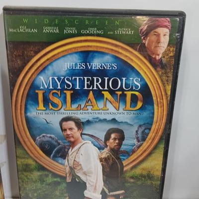 DVDs Movie collection - Eli - My Myself and Irene - Analyze that - and other great titles