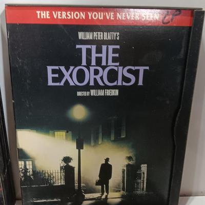 Collection of horror shows = Home movies in DVD format -