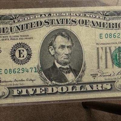 5$ U S Currency miscut error bill