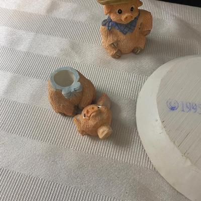 1993 Young's Inc Pigs