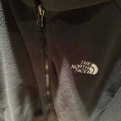 Men’s XL jackets and 1/4 zips -North Face