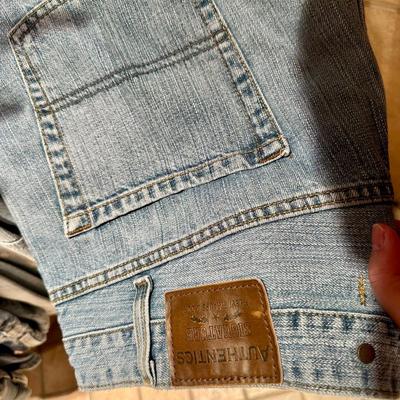 Men’s jeans size 38 Levi’s and more