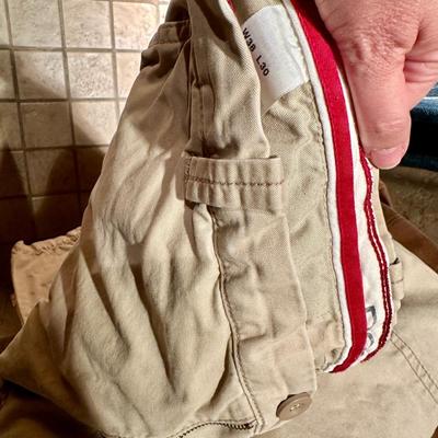 Men’s miscellaneous jeans and pants. Size 38.