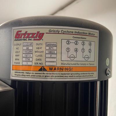 Starting Price Reduced! Grizzly Industrial HEP Filtration System