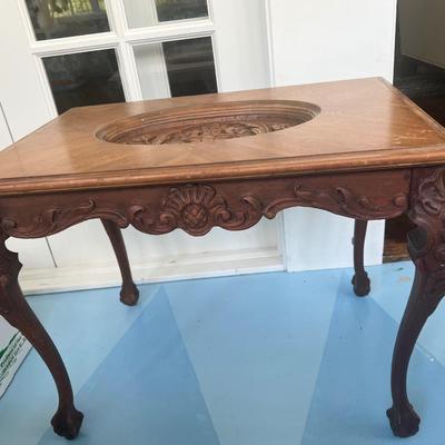 Beautiful Vintage Carved Wood End Table with Floral Design