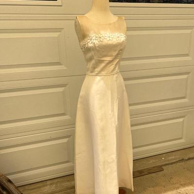 Lot of 4 Vintage Dresses