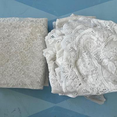 Lot of 8 Lace Curtains of Various Lengths