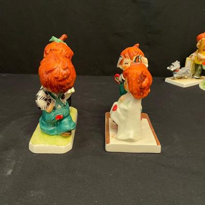 Charlot Byj: 21 “Red Heads” Figurines by Goebel (DR-SS)