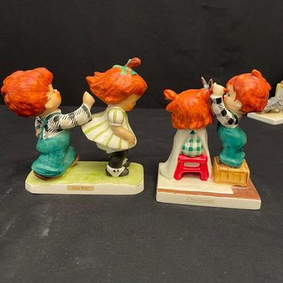 Charlot Byj: 21 “Red Heads” Figurines by Goebel (DR-SS)