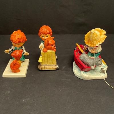 Charlot Byj: 21 “Red Heads” Figurines by Goebel (DR-SS)