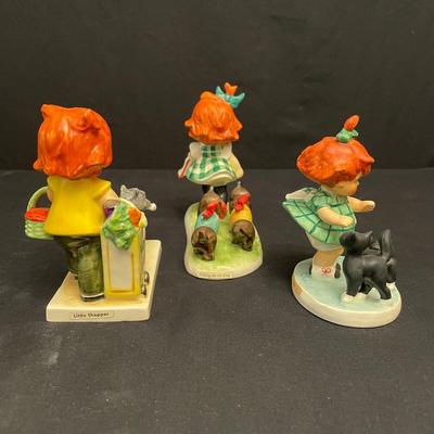 Charlot Byj: 21 “Red Heads” Figurines by Goebel (DR-SS)