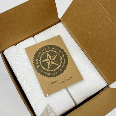 Boyd's Folkstone Collection Miss Prudence P. Carrotjuice and Petra figurine new in box style #2848