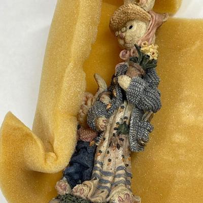 Boyd's Folkstone Collection "Flora & Amelia The Gardeners" figurine