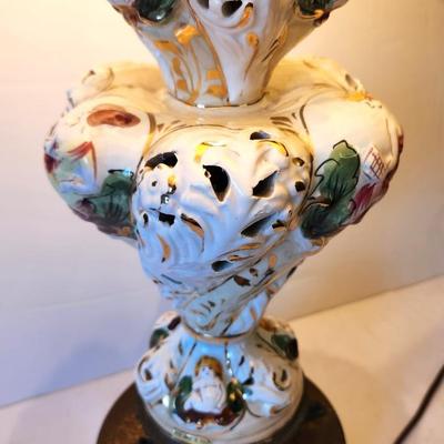 Lot #51 Vintage Capodimonte Table Lamp
