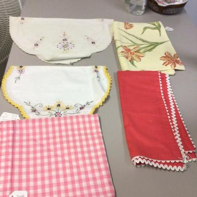 Vintage Linen Lot 1