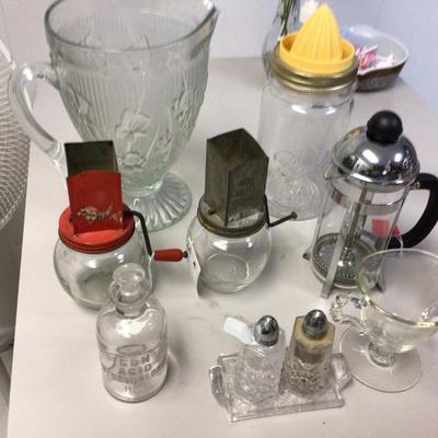Clear Glass Kitchen Lot
